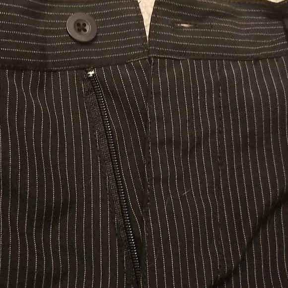 Taint Denim Black Stripped Shorts - Picture 3 of 7